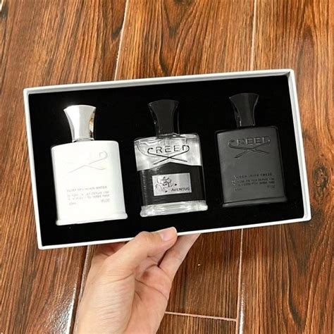 creed aventus cologne gift set.